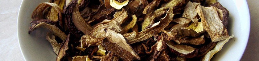 Champignons secs, truffes et condiments - Truffes Richerenches